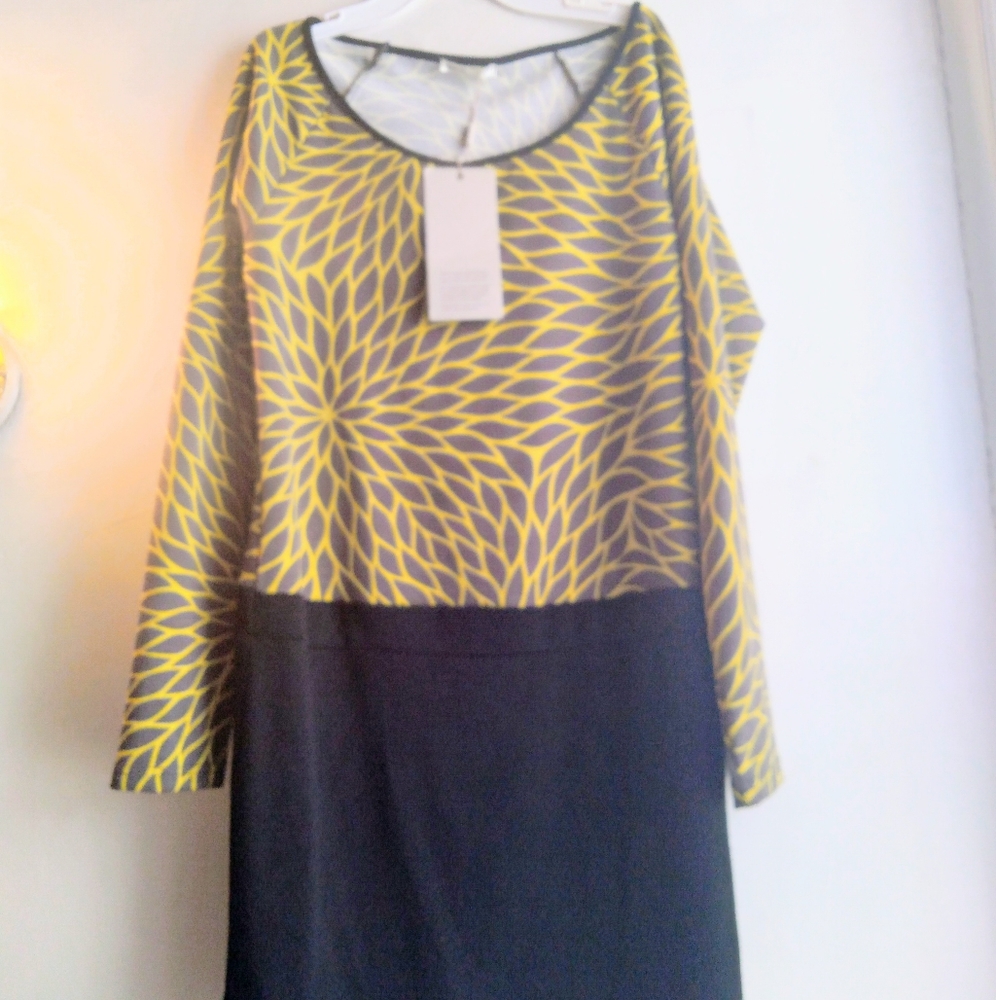 Lavand Longsleeve Sweater Dress Yellow Black Sz M